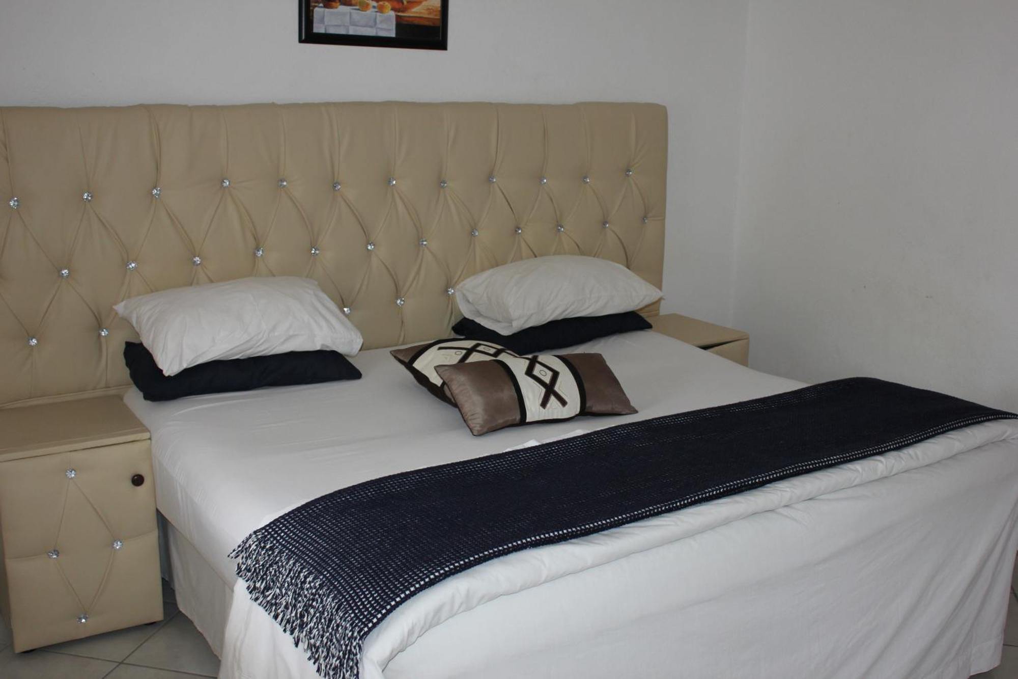 Tzaneen Guest House Esterno foto